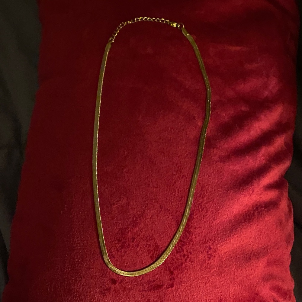 Elegant 16 Inch 18K Gold Plated Necklace